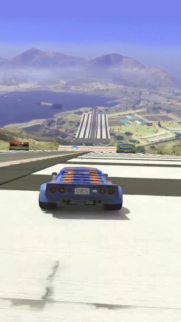 天空飞跃特技车 天空飞跃特技车