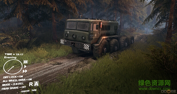 旋转轮胎：泥泞奔驰